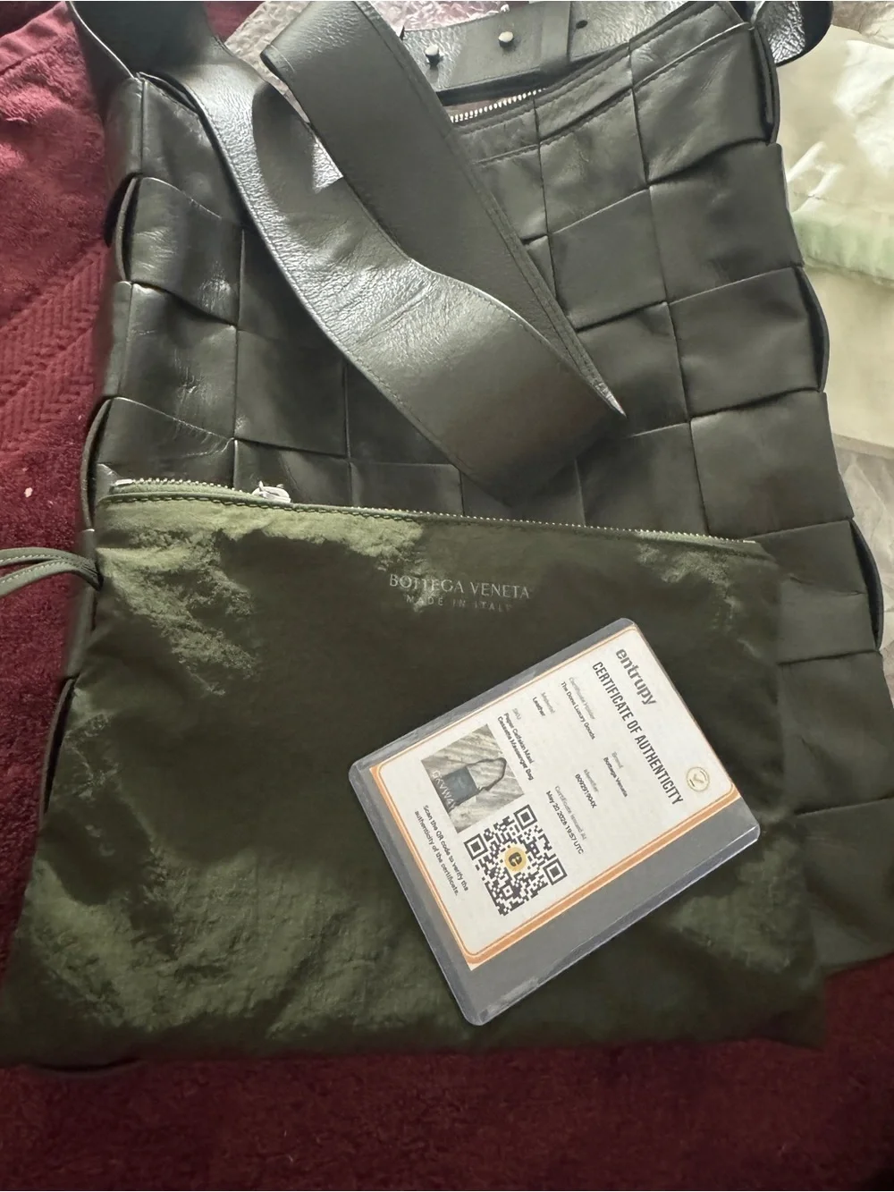 Bottega Veneta Dark Green Intrecciato Leather Messenger Bag